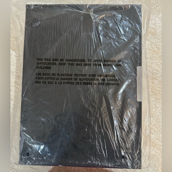 NIB Tea Box. 6 sections. Black. - Picture 7 of 7